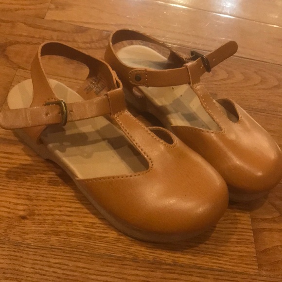 old navy girls clogs